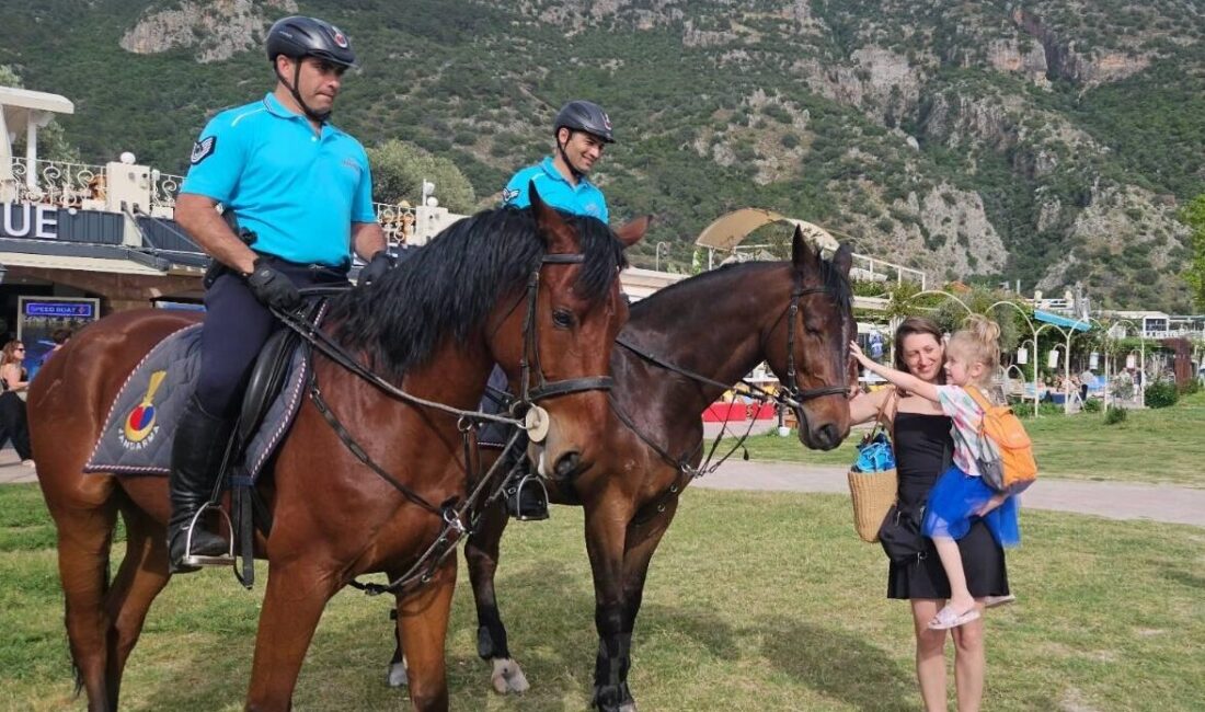 MUĞLA (AA) – Yerli ve yabancı turist yoğunluğunun arttığı Muğla'nın