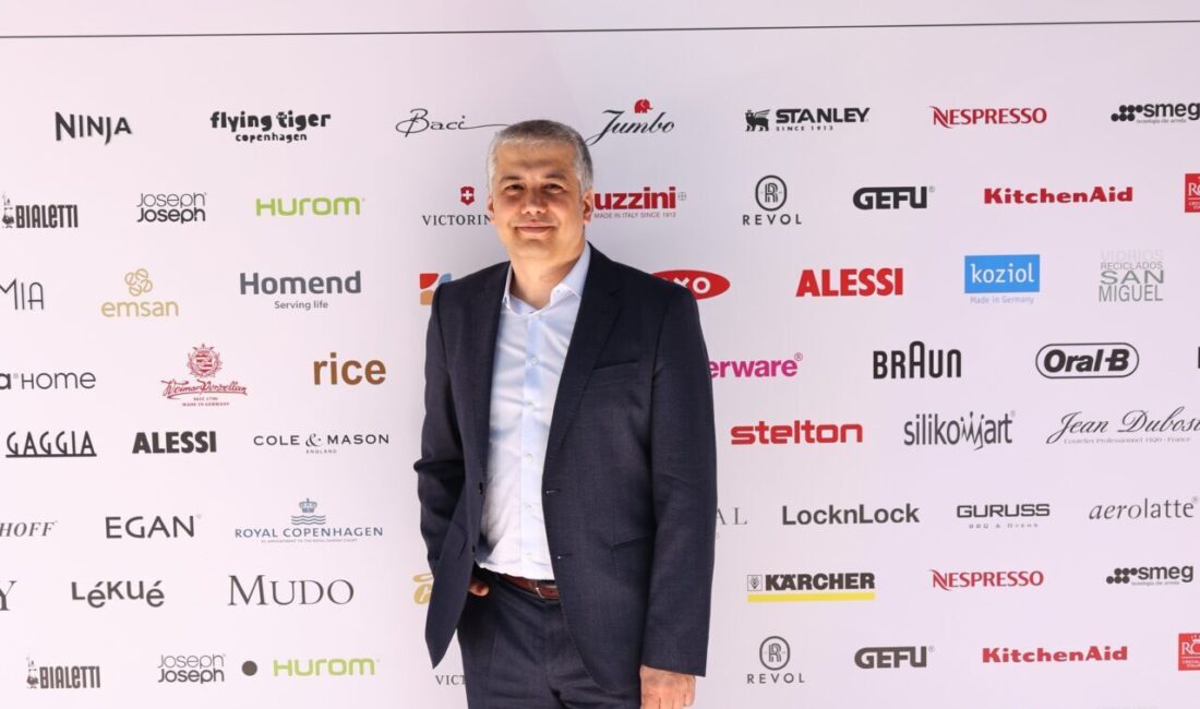 - Karaca Yönetim Kurulu Başkanı Fatih Karaca:
- "Estetik, fonksiyonellik ve