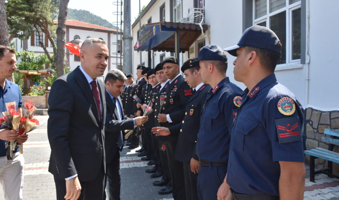 İZMİR (AA) – İzmir'in Kemalpaşa ilçesinde, Jandarma teşkilatının 186. kuruluş