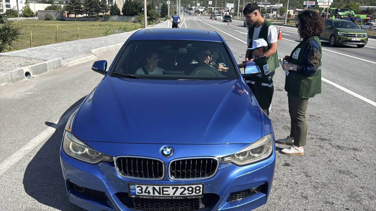 KÜTAHYA (AA) – Kütahya'da Yeşilay Şubesi, şehirler arası yollarda seyahat