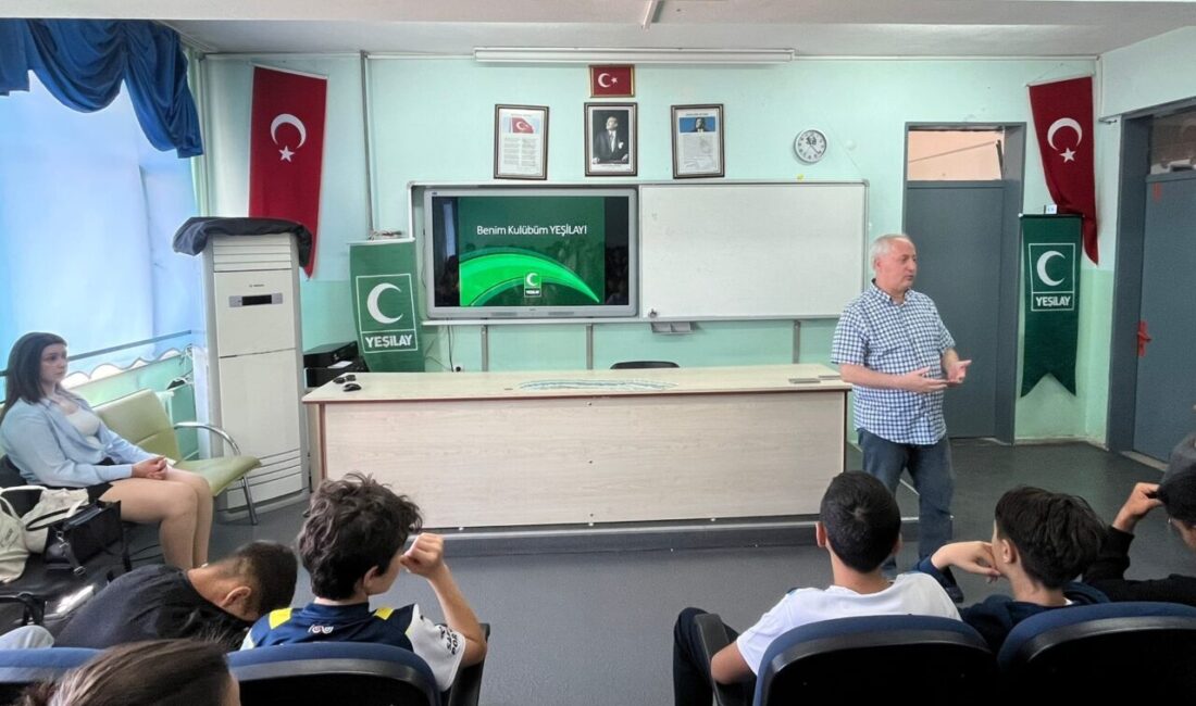 KÜTAHYA (AA) – Yeşilay Kütahya Şubesi, teknoloji bağımlılığıyla mücadele kapsamında