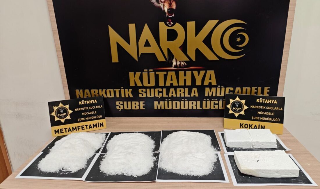 KÜTAHYA (AA) – Kütahya'da düzenlenen uyuşturucu operasyonunda gözaltına alınan 3
