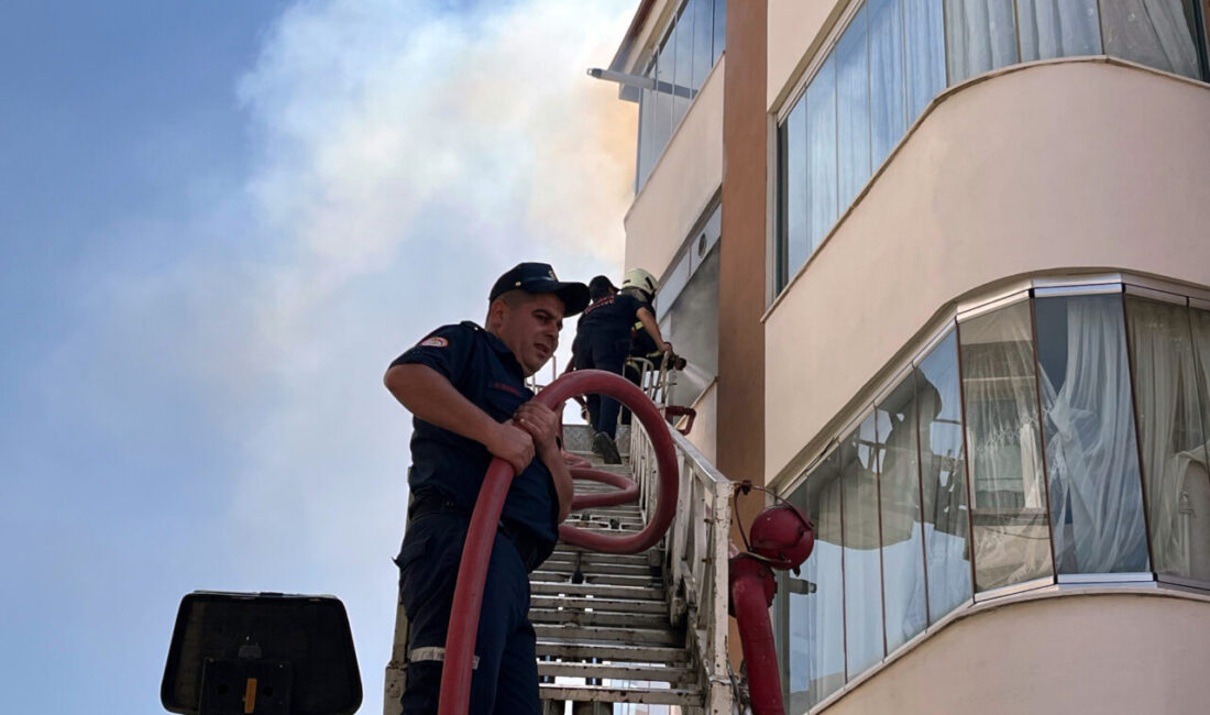 MUĞLA (AA) – Muğla'nın Menteşe ilçesinde 3 katlı binada çıkan
