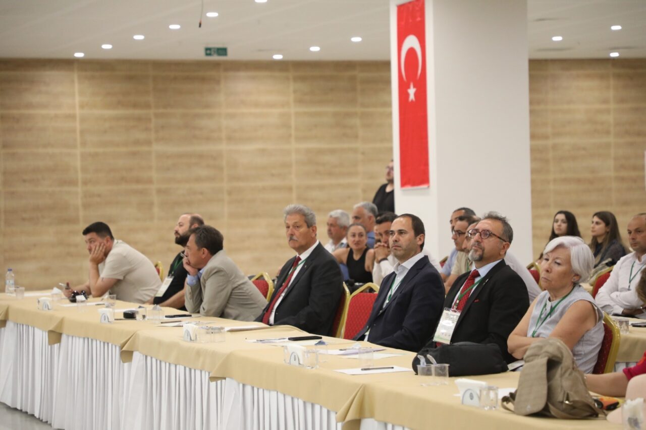 MUĞLA (AA) – Muğla'da, "Yaban Domuzlarının Doğaya, Biyolojik Çeşitliliğe ve