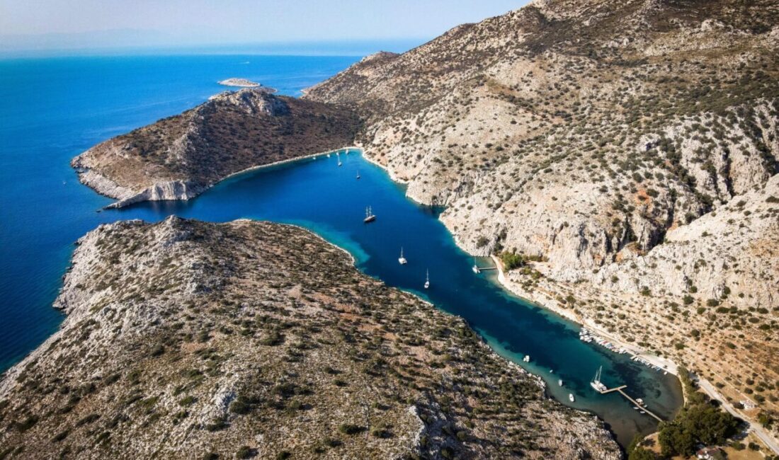 - Muğla'nın Marmaris ilçesindeki Phoenix Antik Kenti kazılarında 23 yazıt