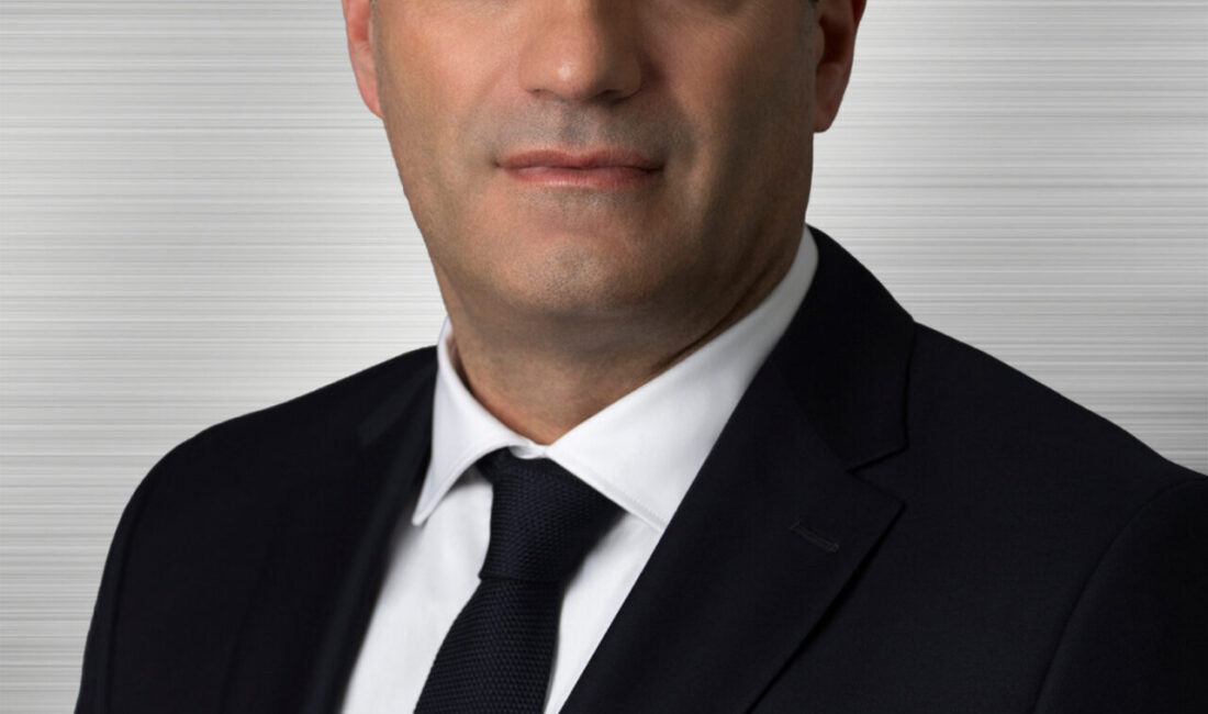 - Stellantis CEO'su Antonio Filosa:
- "Yeni ekibimiz insan odaklı bir