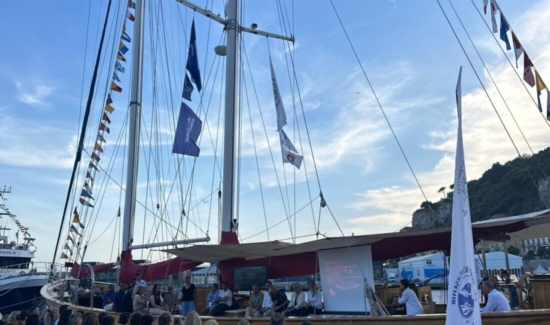 MUĞLA (AA) – Cumhuriyet'in ilk okul gemisi STS Bodrum, Birleşmiş