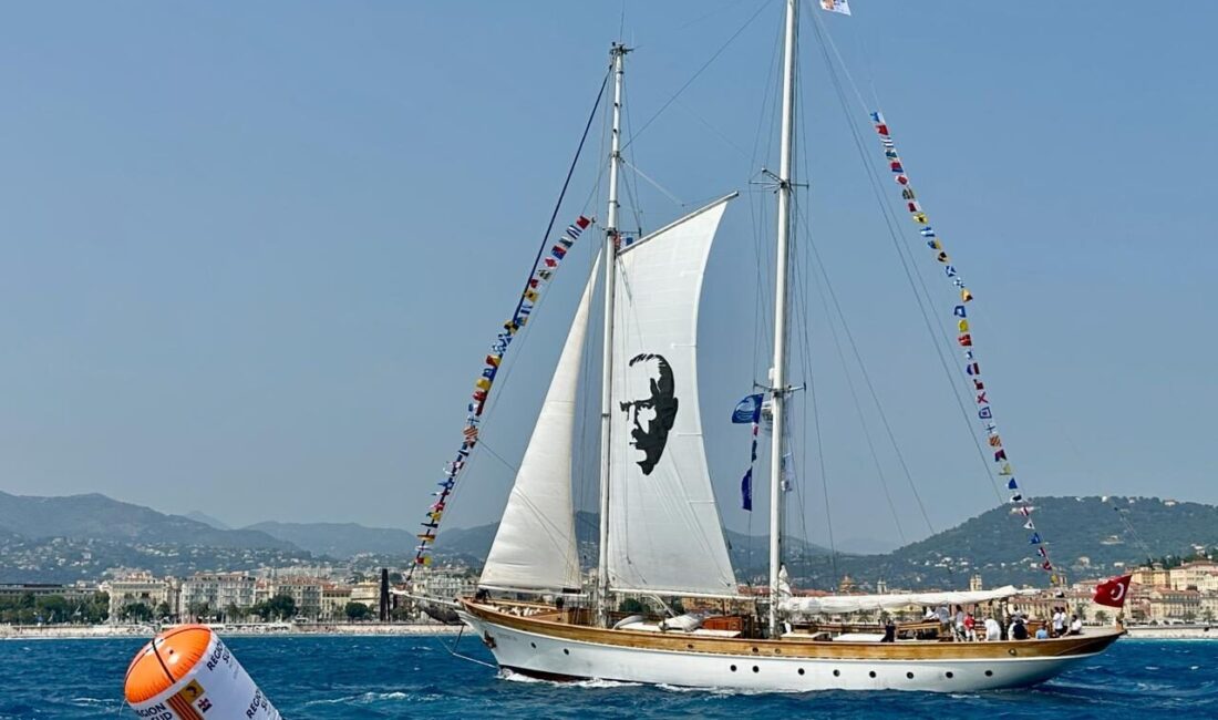 MUĞLA (AA) – Cumhuriyet'in ilk yelkenli okul gemisi STS Bodrum'a,