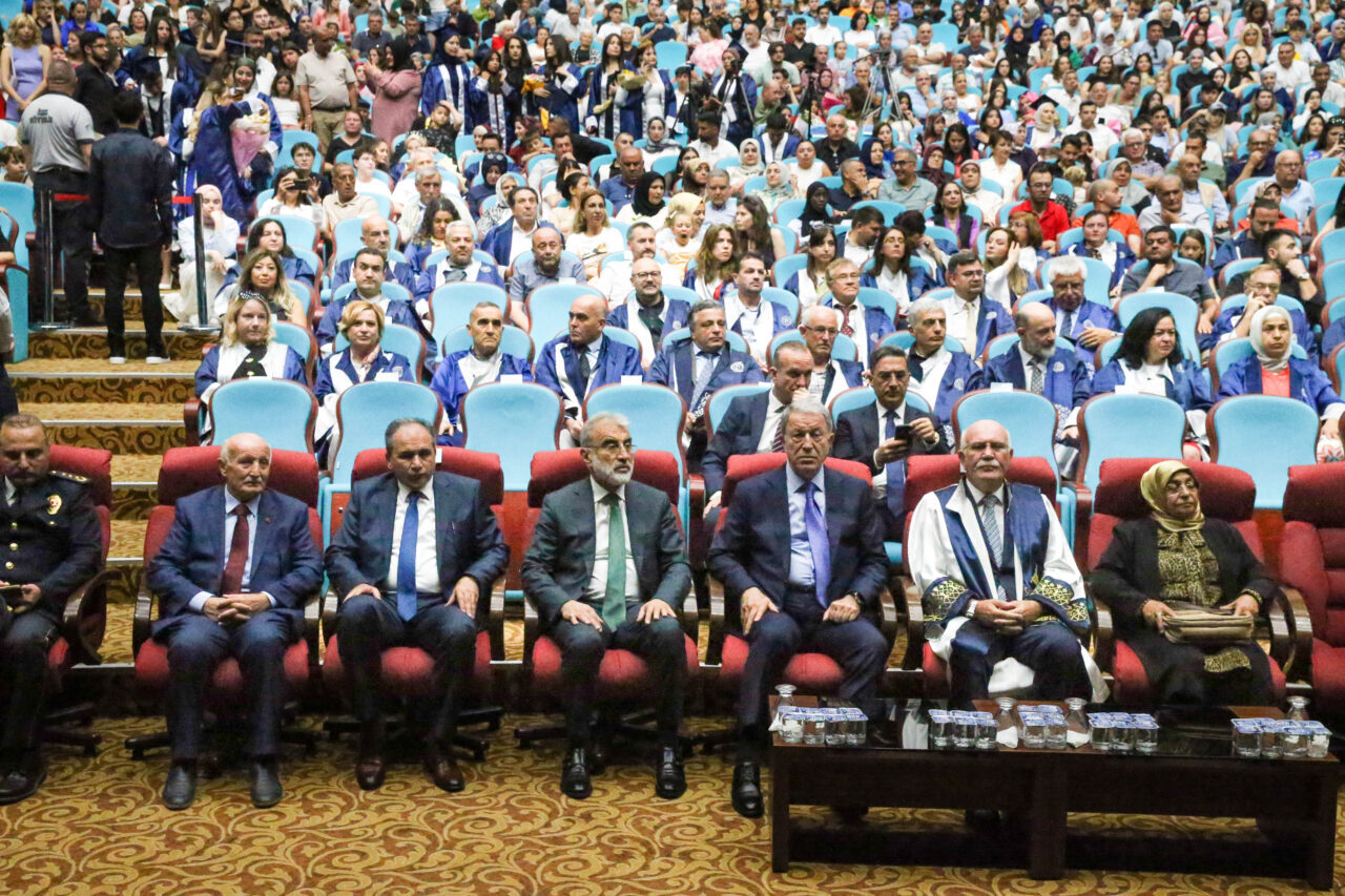 UŞAK (AA) – Uşak Üniversitesi tarafından, TBMM Milli Savunma Komisyonu