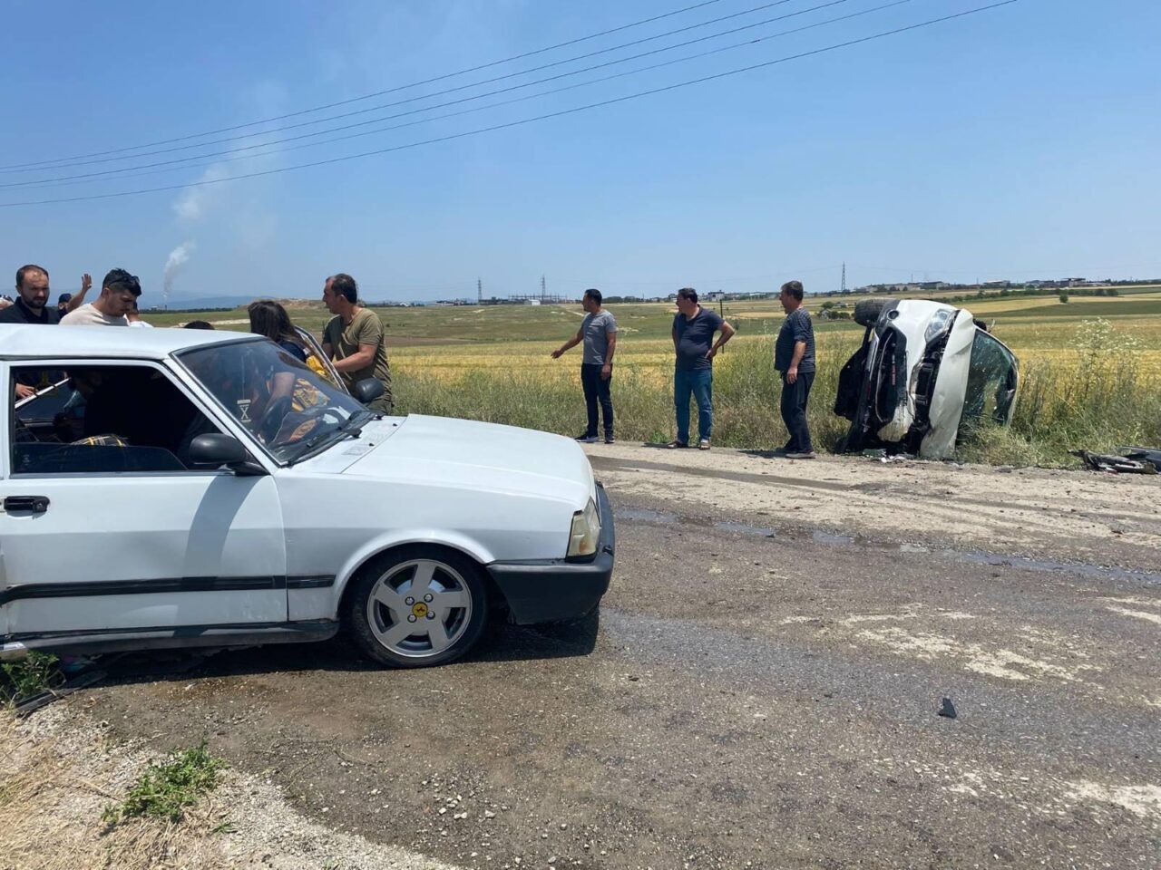 UŞAK (AA) – Uşak'ta otomobil ile cipin çarpıştığı kazada 5