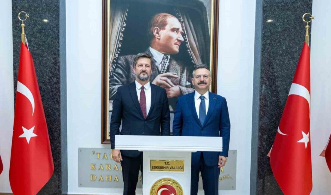 Eskişehir Valisi Hüseyin Aksoy, Macaristan’ın Ankara Büyükelçisi Viktor Matis ve