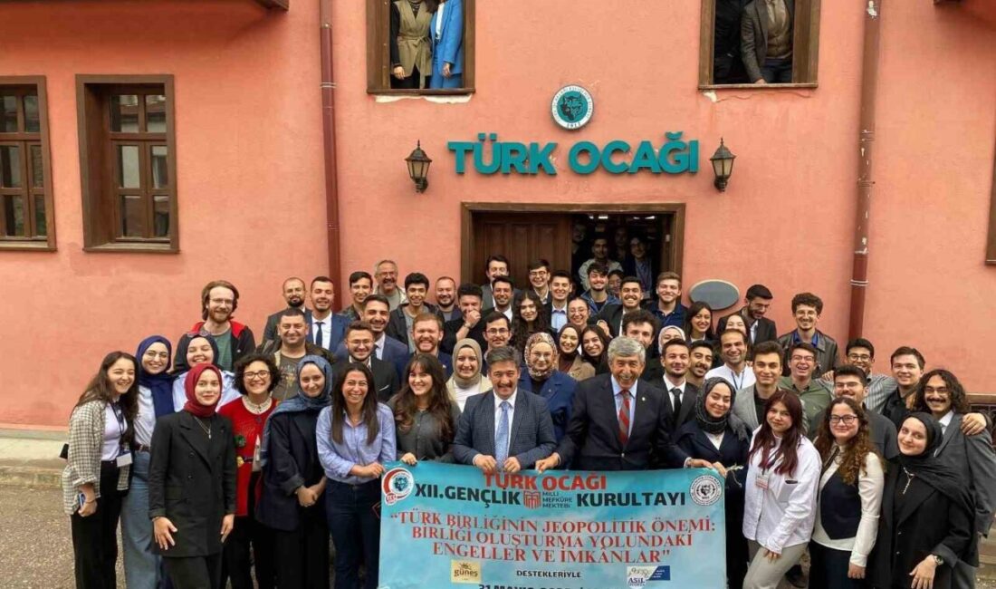 Türk Ocakları Eskişehir Şubesi tarafından gerçekleştirilen “Türk Birliğinin Jeopolitik Önemi: