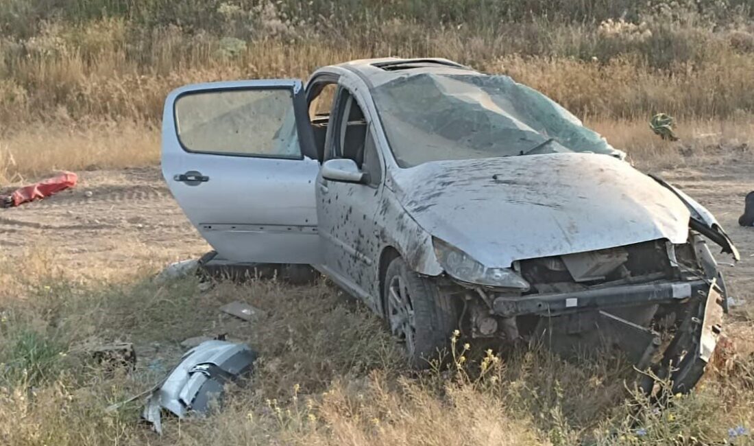 Afyonkarahisar’da bir otomobilin şarampole devrilmesi sonucu meydana gelen trafik kazasında