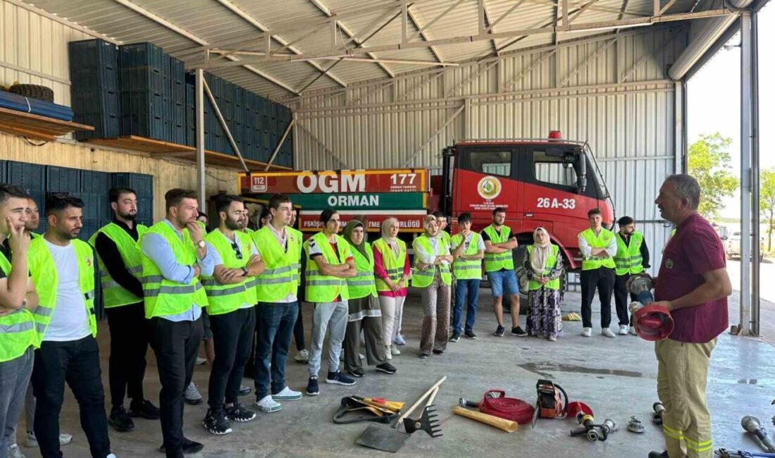 AK Parti Tepebaşı Gençlik Kolları üyeleri, Orman Bölge Müdürlüğü (OBM)