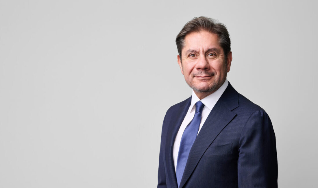 - Akbank Genel Müdürü Kaan Gür:
- "Dijitaldeki müşteri trafiğimiz de