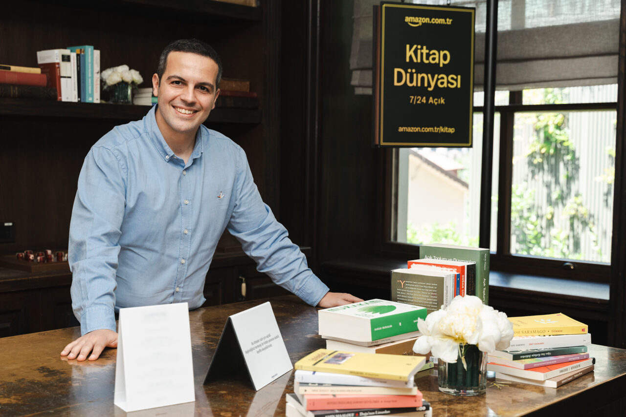 - Amazon Türkiye Kitap ve Hızlı Tüketim Kategorisi Genel Müdürü