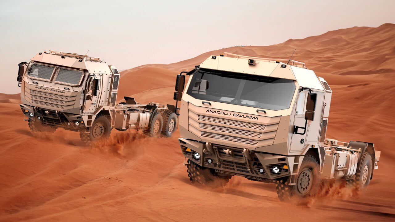 - Anadolu Isuzu Genel Müdürü Tuğrul Arıkan:
- "Geleneksel askeri araç