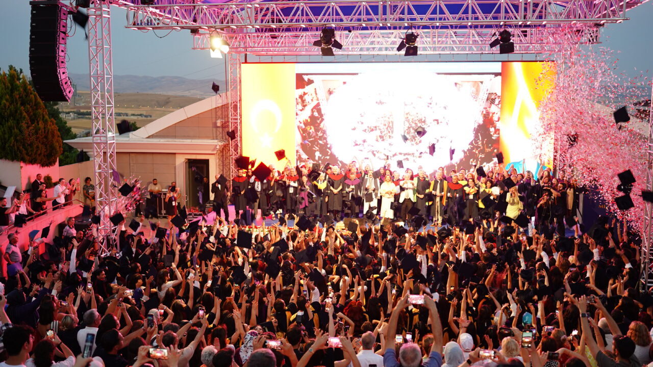 İSTANBUL (AA) – Atılım Üniversitesi'nin 2019'da kurulan Tıp Fakültesi ilk