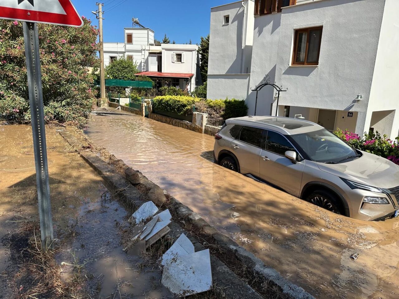 MUĞLA (AA) – Muğla'nın Bodrum ilçesinde içme suyu isale hattında