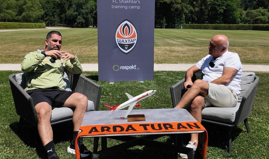 - Türkiye A Milli Futbol Takımı'nın eski kaptanı ve Shakhtar