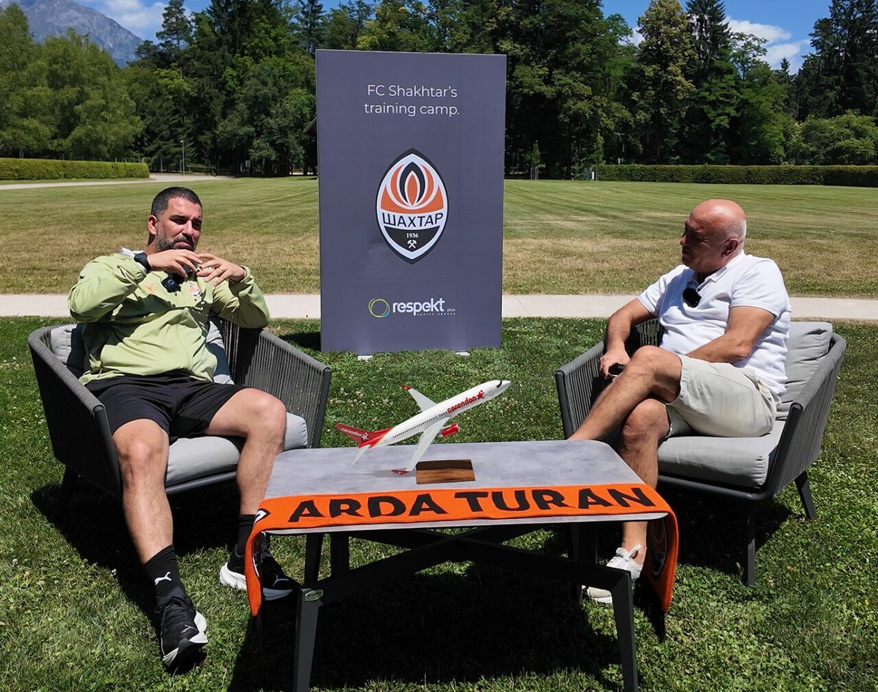 - Türkiye A Milli Futbol Takımı'nın eski kaptanı ve Shakhtar