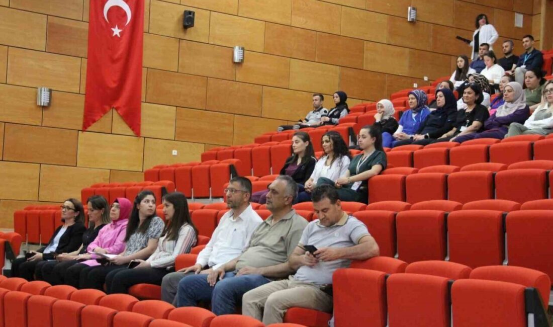 Afyonkarahisar Devlet Hastanesi’nde, sağlık hizmetlerinin kalitesini artırmak ve kurum içi