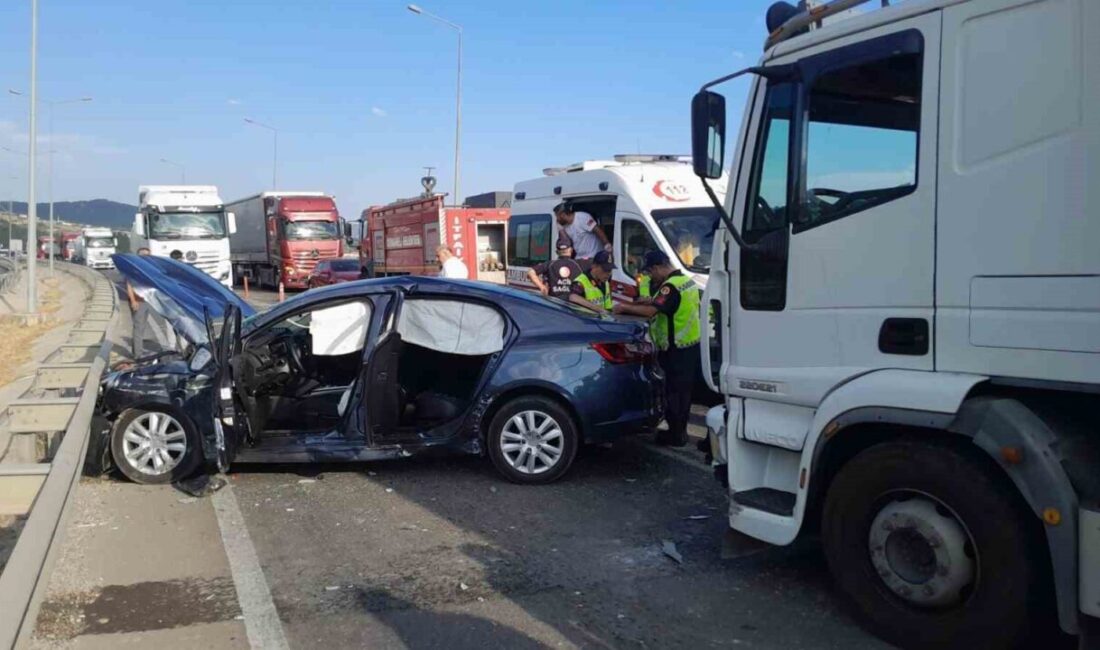 Bilecik’te kamyonetin otomobille çarpışması sonucu meydana gelen trafik kazasında, Geyve