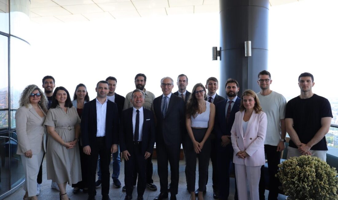- İTÜ ARI Teknokent Genel Müdürü Prof. Attila Dikbaş:
- "Avrupa'nın