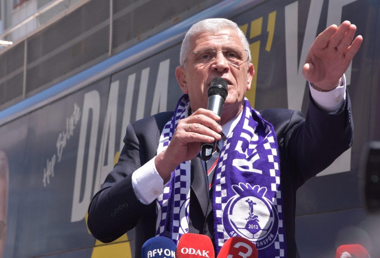 AFYONKARAHİSAR (AA) – İYİ Parti Genel Başkanı Müsavat Dervişoğlu, Afyonkarahisar'da
