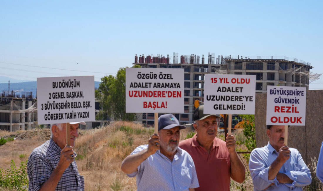 - İzmir Büyükşehir Belediyesinin 2011'de Karabağlar ilçesinde başlattığı Uzundere Kentsel
