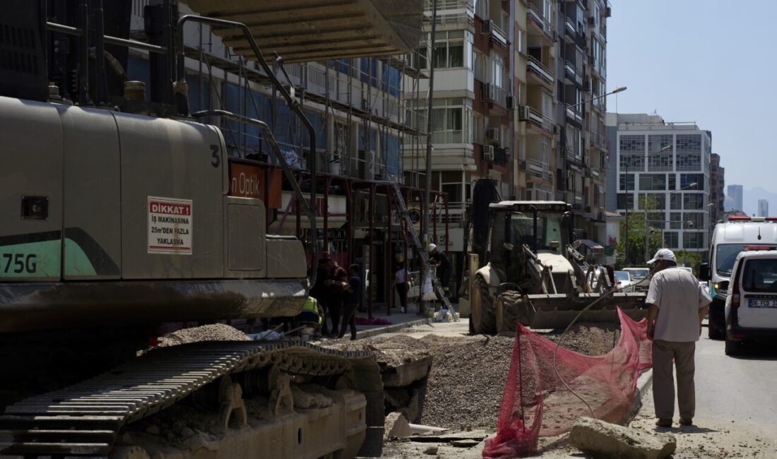 İZMİR (AA) – İzmir'in Bornova ilçesinde, altyapı çalışmaları sırasında doğal