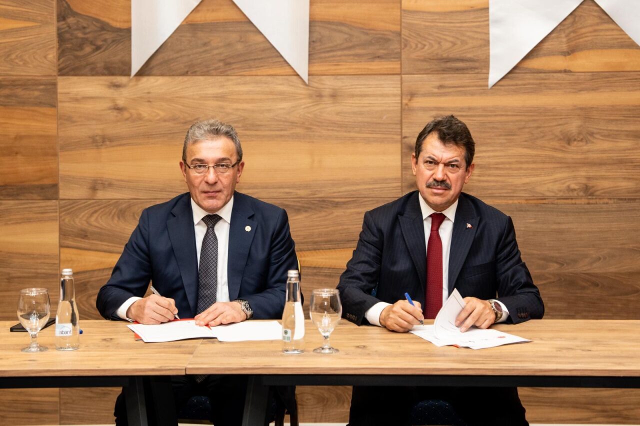 İZMİR (AA) – İzmir Cumhuriyet Başsavcılığı, Dokuz Eylül Üniversitesi ve
