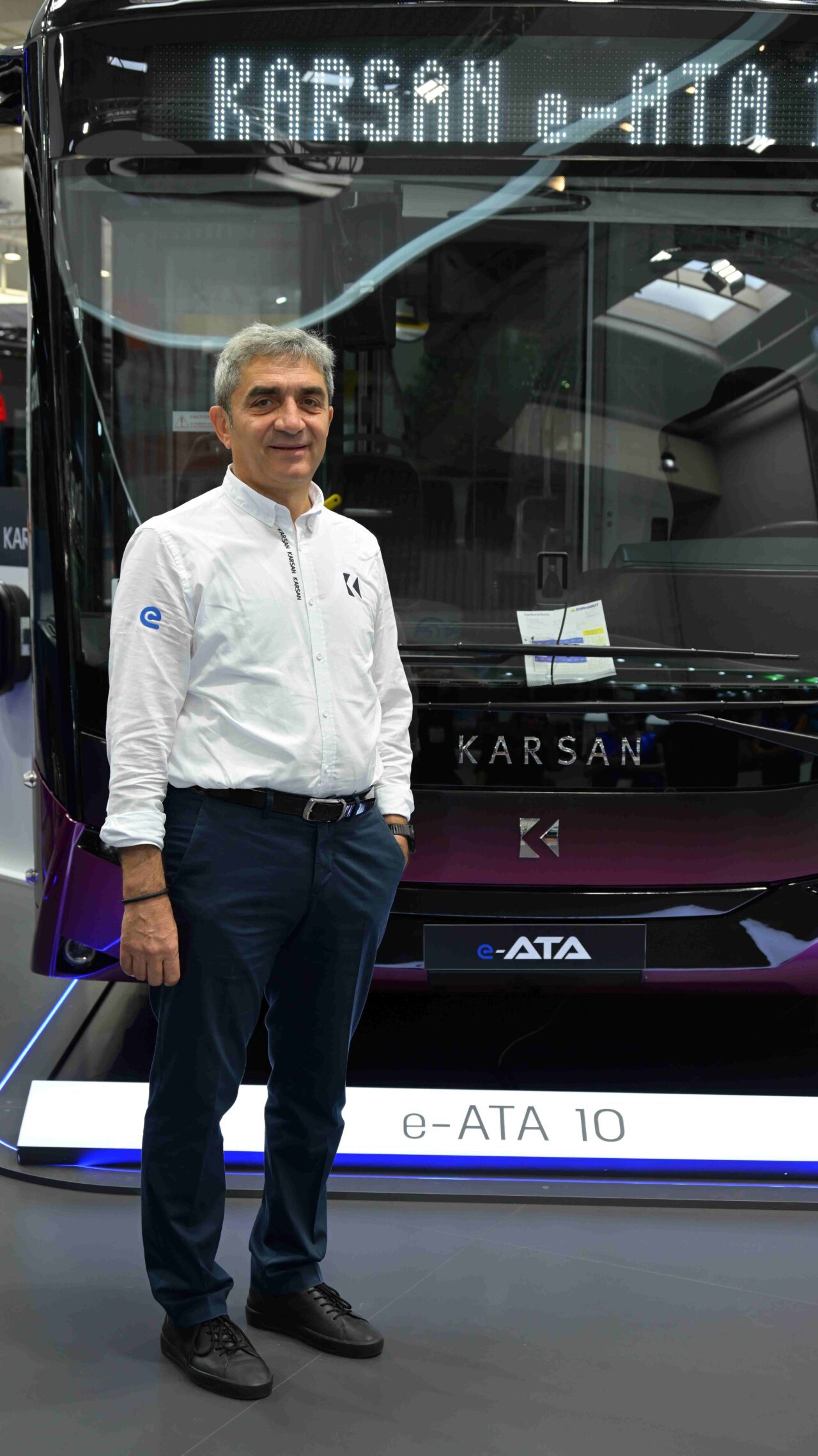 - Karsan CEO'su Okan Baş:
- "'Mobilitenin Geleceğinde Bir Adım Önde'