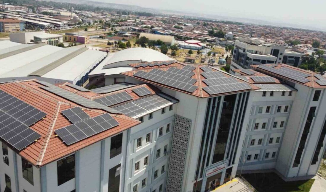 Kütahya İl Tarım ve Orman Müdürlüğü çatısına kurulan toplam 186