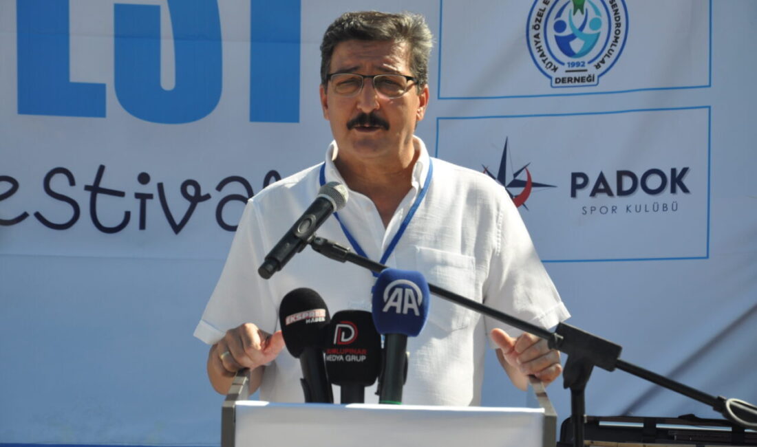 KÜTAHYA (AA) – Kütahya’da bu yıl ilki düzenlenen DownFest etkinliği