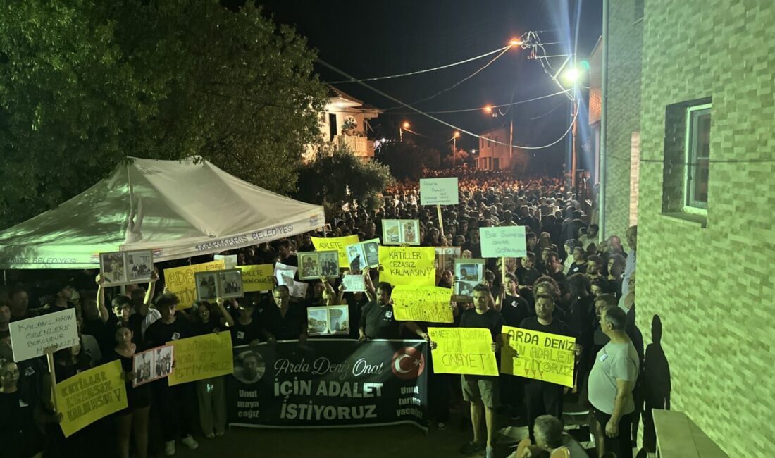 MUĞLA (AA) – Muğla'nın Marmaris ilçesinde teknede çıkan kavgada başına