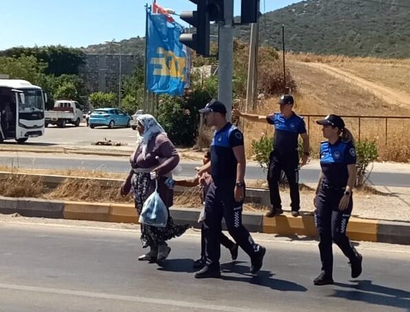 MUĞLA (AA) – Muğla Büyükşehir Belediyesi Zabıta Dairesi Başkanlığı ekipleri,