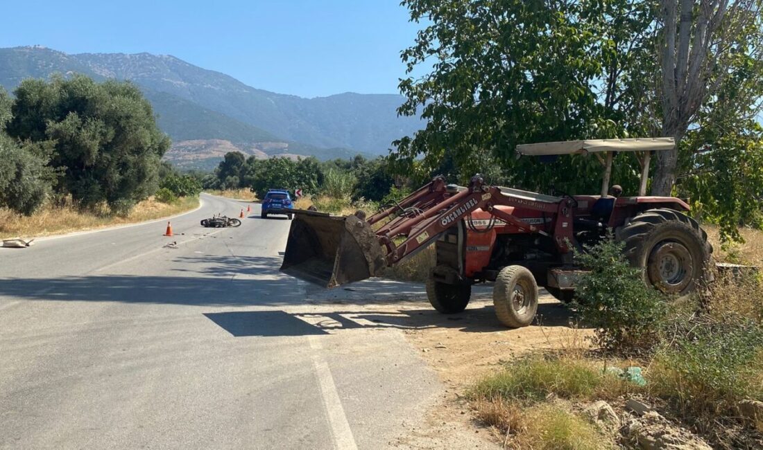 İZMİR (AA) – İzmir'in Ödemiş ilçesinde traktörle çarpışan motosikletin sürücüsü