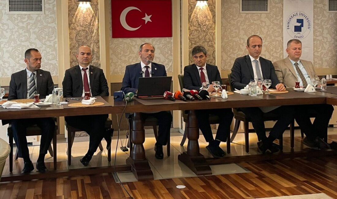 DENİZLİ (AA) – Pamukkale Üniversitesi Rektörü Prof. Dr. Mahmud Güngör,