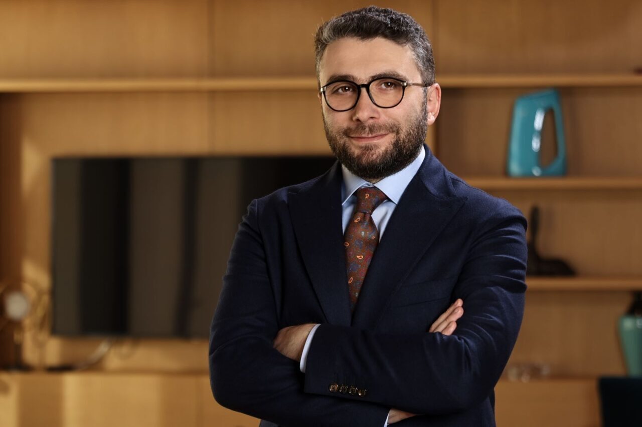 - Pasifik Holding Yönetim Kurulu Başkanı Fatih Erdoğan:
- "Pasifik Eurasia