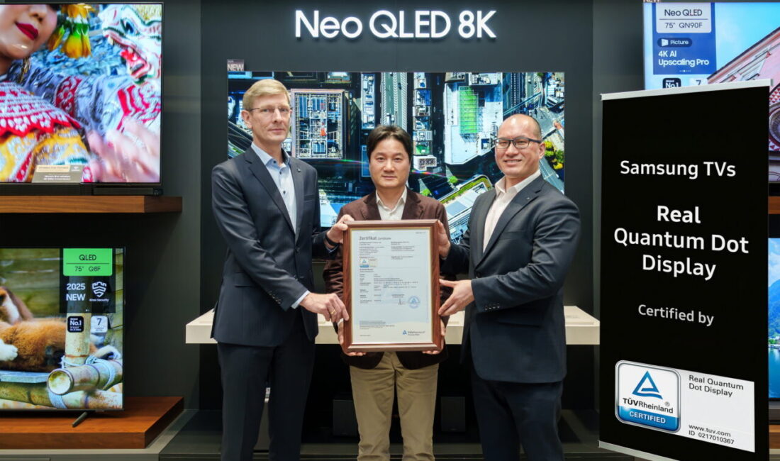 - Samsung Electronics Görsel Ekran İş Birimi Kıdemli Başkan Yardımcısı