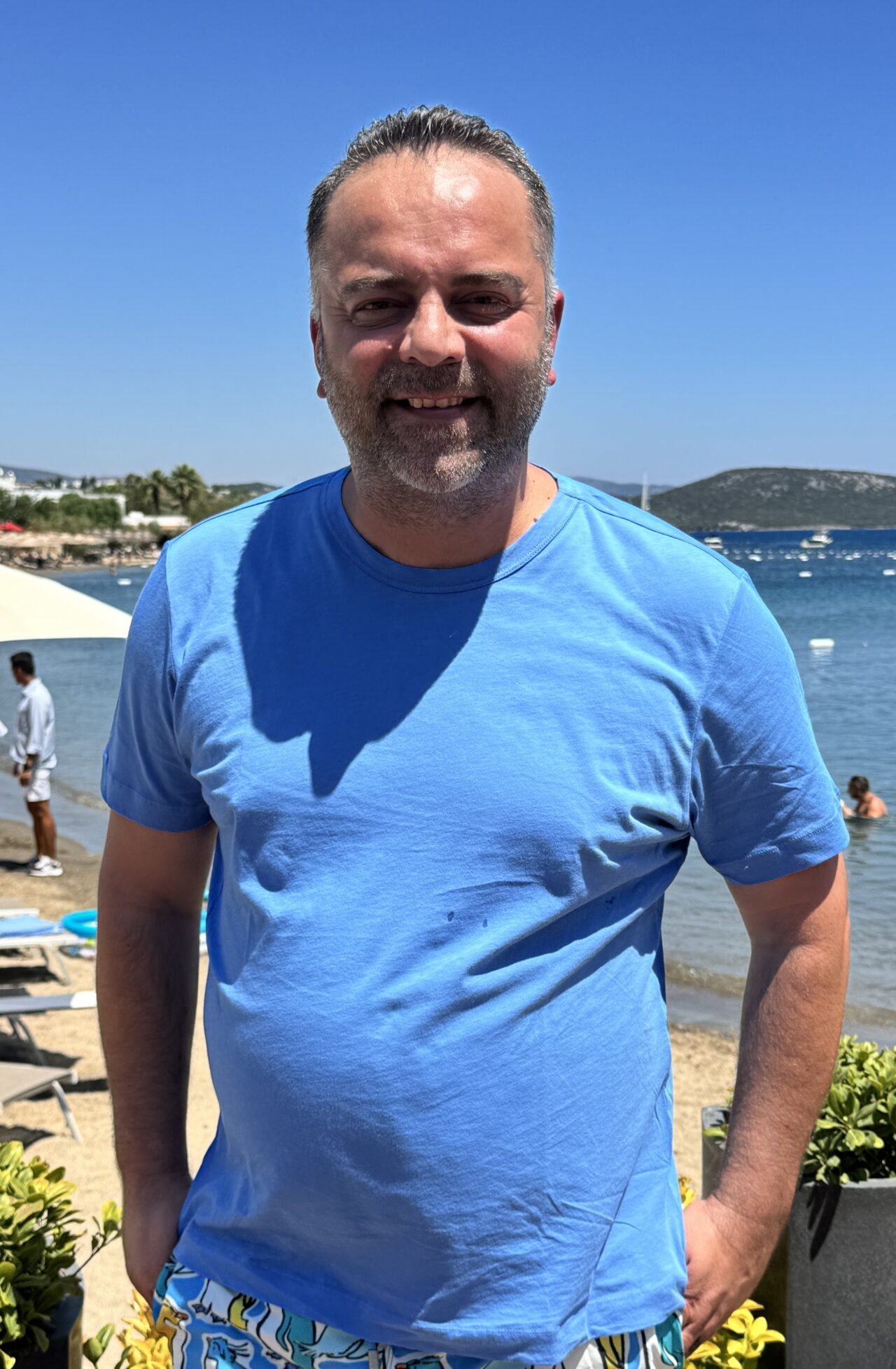 MUĞLA (AA) – Eski milli futbolcu Semih Şentürk, bir dönem