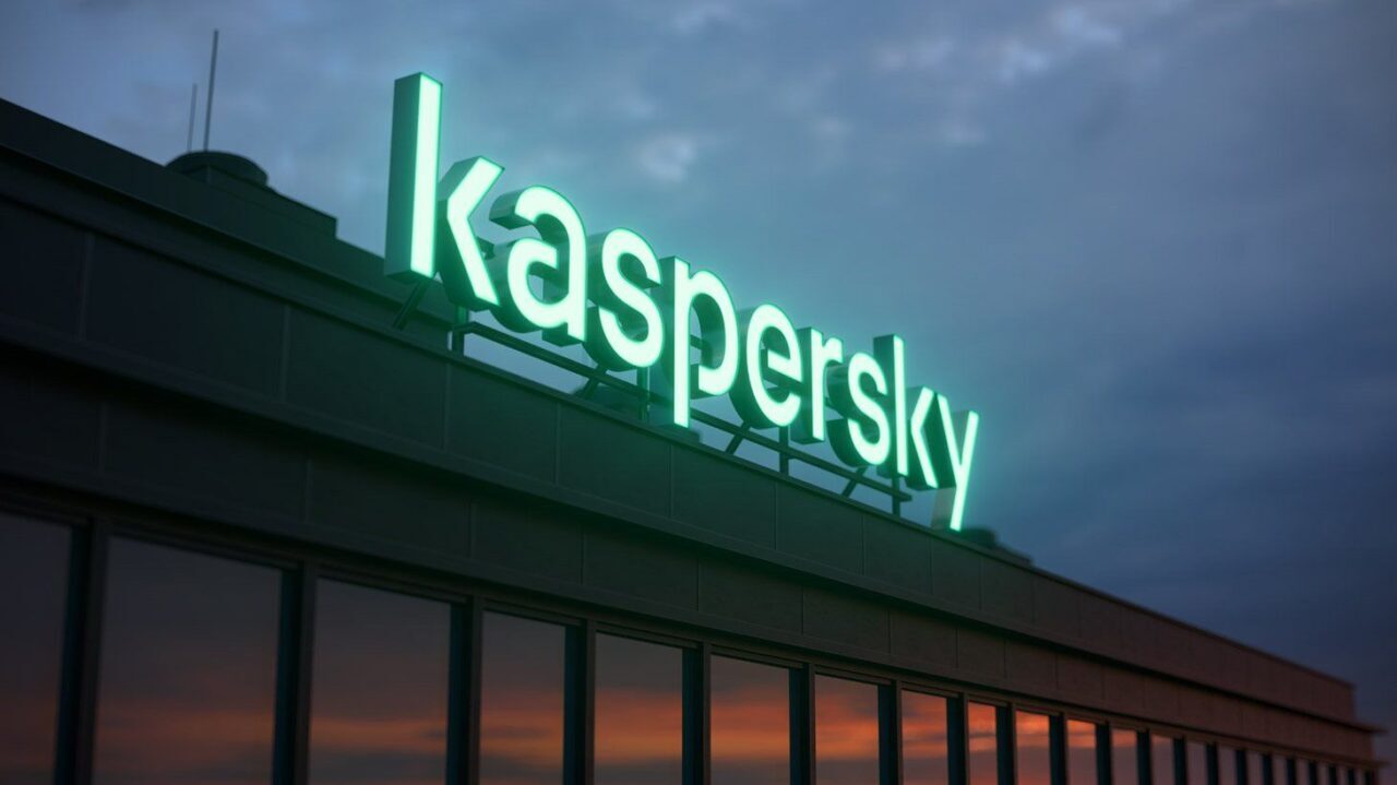 - Kaspersky Gizlilik Uzmanı Anna Larkina:
- "İnternette ne paylaştığınıza dikkat