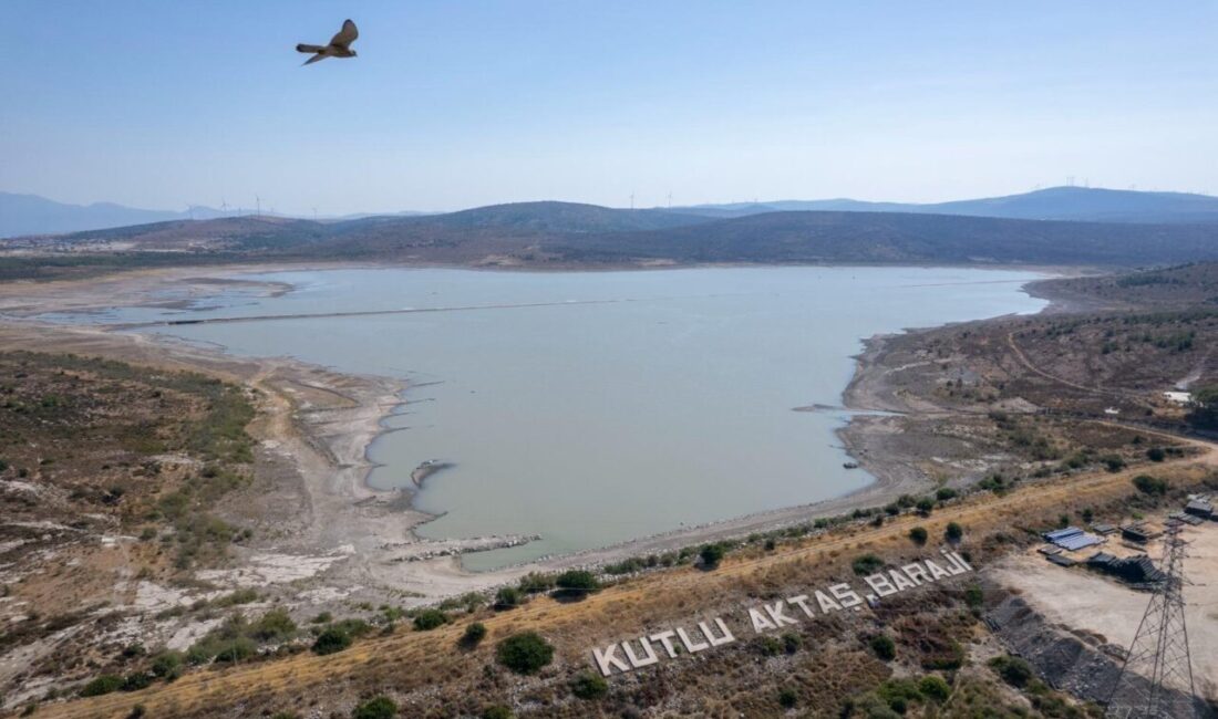 İZMİR (AA) – Türkiye'nin en önemli turizm merkezlerinden İzmir'in Çeşme