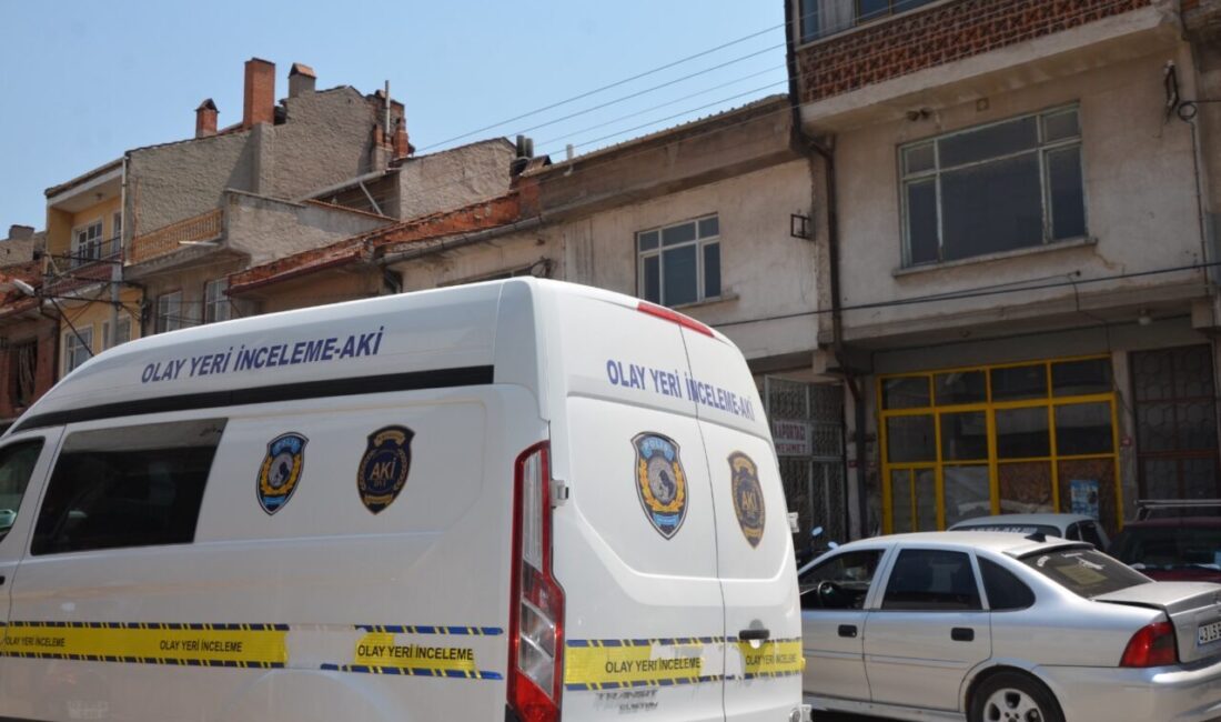 KÜTAHYA (AA) – Kütahya'nın Tavşanlı ilçesinde, bir kişi evinde ölü