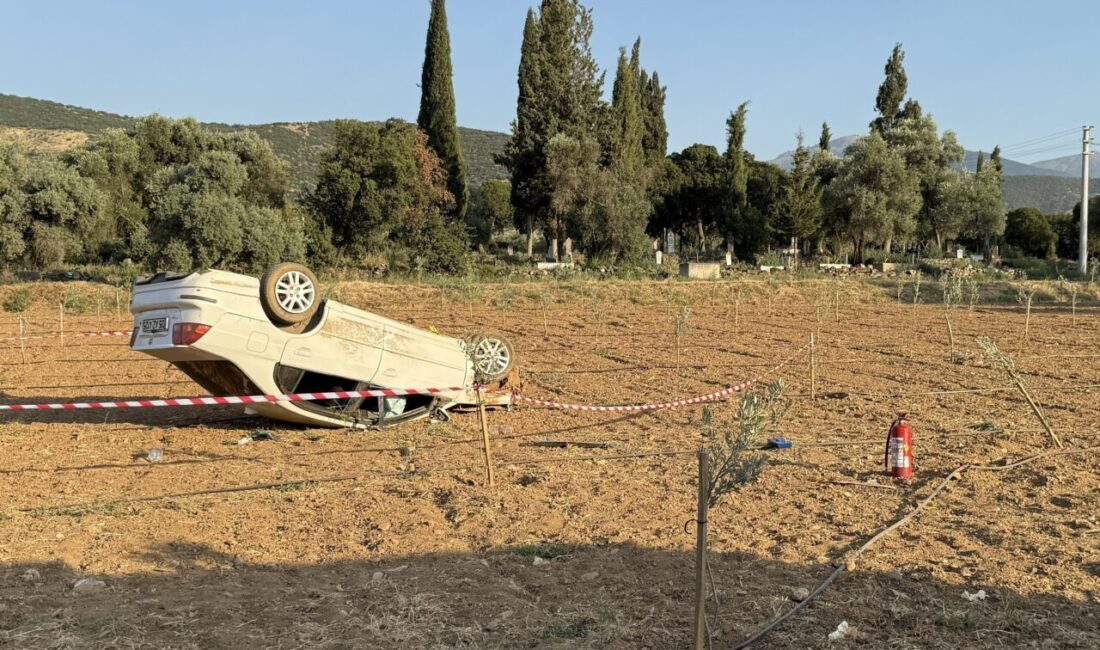 İZMİR (AA) – İzmir'in Tire ilçesinde motosikletle otomobilin çarpıştığı kazada