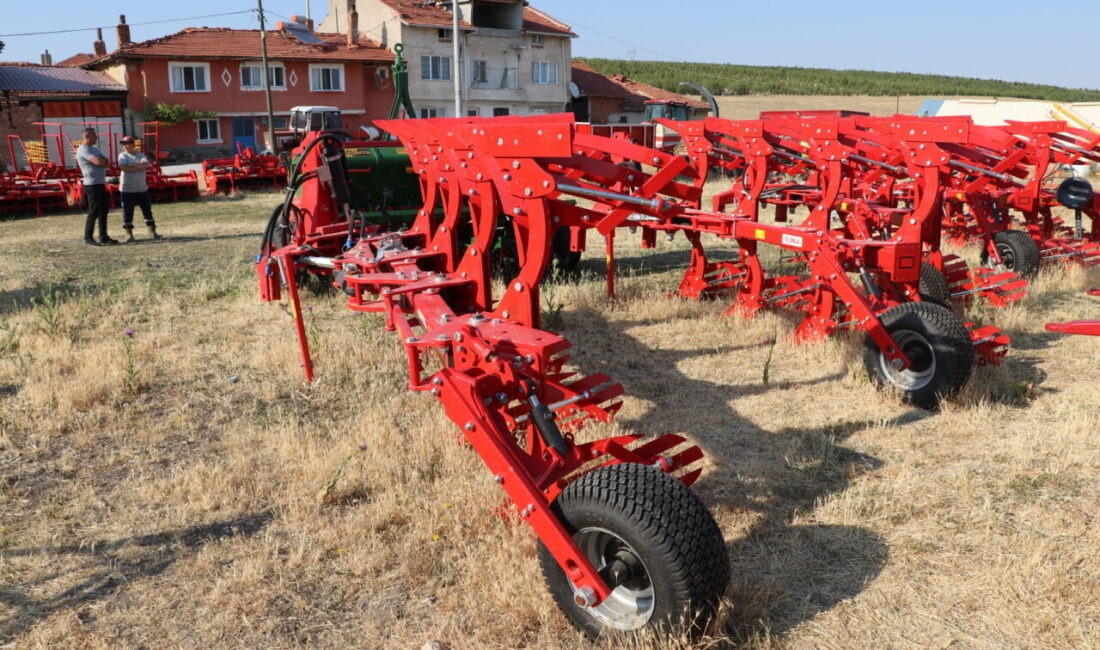 - Kütahya'da merkeze bağlı Dedik köyünde kadınların da katılımıyla kurulan