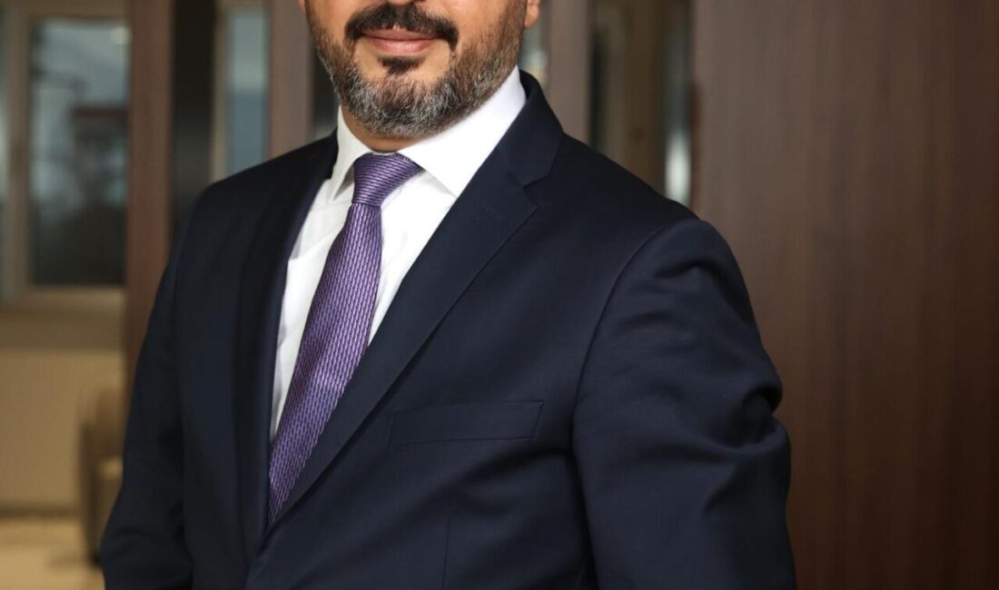 - Türk Telekom Bireysel Satış Genel Müdür Yardımcısı Osman Çolak:
-