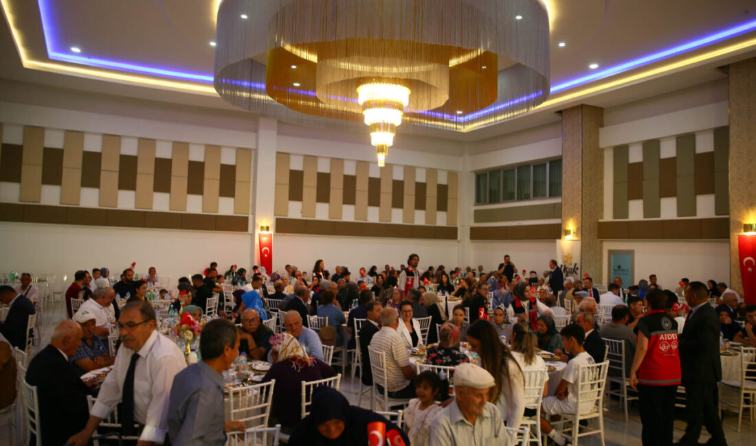 UŞAK (AA) – Uşak Valiliği, 15 Temmuz Demokrasi ve Milli