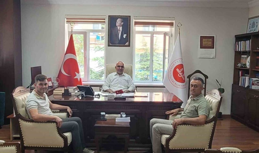 Afyonkarahisar Anıtkaya Köyü Muhtarı Mehmet Ali Tetik ve Anıtkaya Köyü